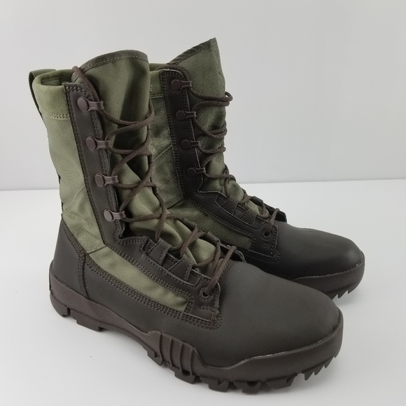 nike sfb jungle boots